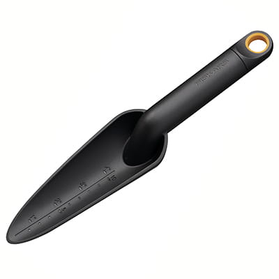 Fiskars Solid™ smal planteske